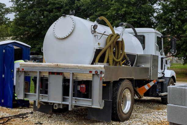 Affordable portable toilet rental in La Presa, CA